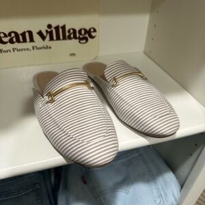 Nautica Beige Striped Slip-On Loafers Size 7.5
